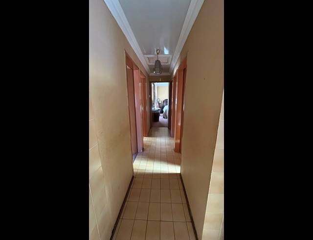 3 BEDROOM HOUSE FOR SALE IN PROTEA NORTH